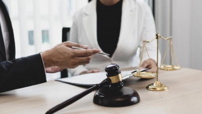 Credit Canva.com עורך דין לענייני הוצאה לפועל